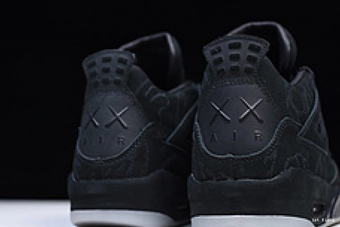 001 4 kaws Nike retro black Air 930155 Jordan 0822
